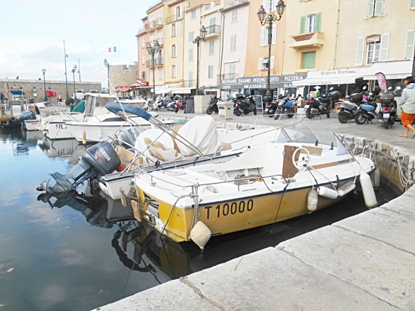 SAINT-TROPEZ © EDMC