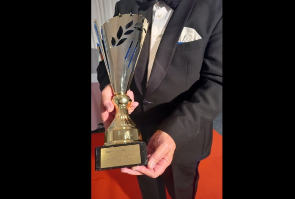Attribution des Trophées Européens des Arts aux Lauréat(e)s du Palmarès 2022- Salon Picasso de l'Hôtel Mercure**** à Hyères-Les-Palmiers Côte-d'Azur