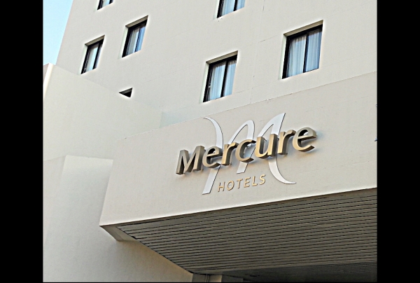 Trophées Internationaux des Arts 2022 Salon Picasso Hôtel Mercure ****<br/> à Hyères-Les-Palmiers Côte-d'Azur