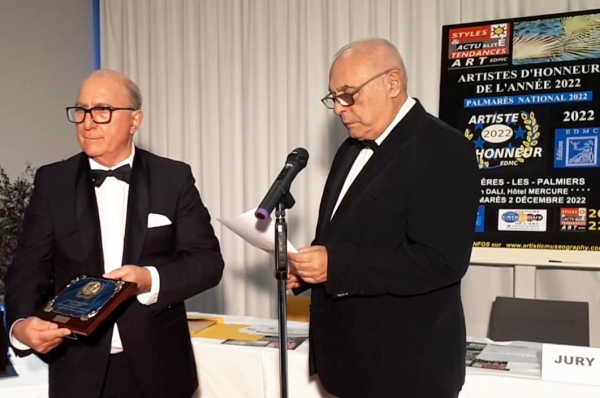 Attribution de la Plaquette Médaille Artiste d'Honneur de l'Année 2022 à Frédéric Steinlaender, pastelliste
