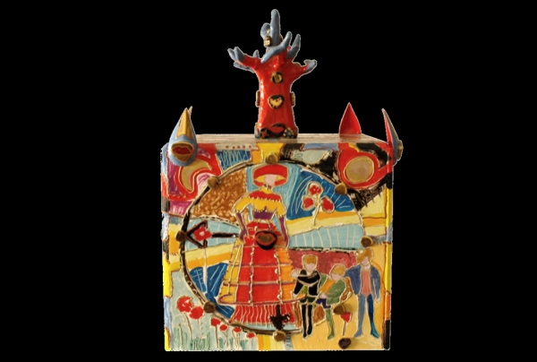 Iga GIELNIEWSKI crée une statuaire céramique peinte souvent cubique avec des faces comme autant d'épisodes de vie, allégories d'un vécu ou destinées pressenties. Une iconographie poétique, un style figuratif récréatif et percutant.