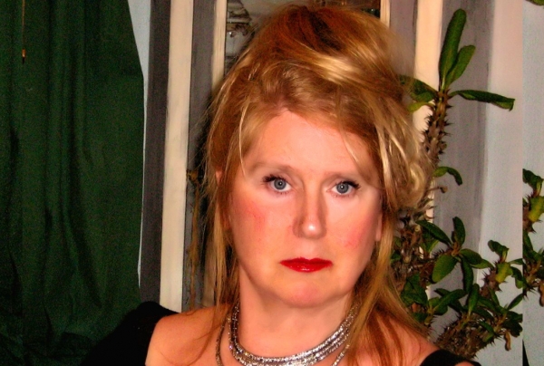 Iga GIELNIEWSKI, peintre plasticienne, sculptrice céramiste,