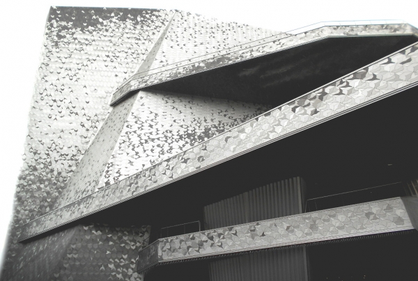 La Philharmonie (Paris) vue rapprochée