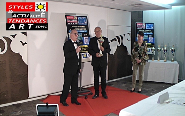 Trophée d'Or de la Méditerranée des Styles et des Arts MARSEILLE 2019 - (EDMC) attribué par le Jury à Abraham DAYAN, peintre