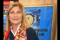 La peintre Christiane BROUSSARD, paysagiste impressionniste abstraite. Révélation d'un talent. Son intuition d'un nouveau paysage littoral portuaire, palette restreinte ou quasi-acromatique en appui, l'artiste innove un style d'avant-garde.